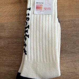 Uniqlo Heattech socks